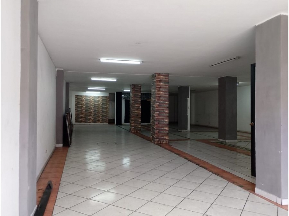 El Recreo, Departamento con Local en Venta, 370m2, 3 Habitaciones — foto 4