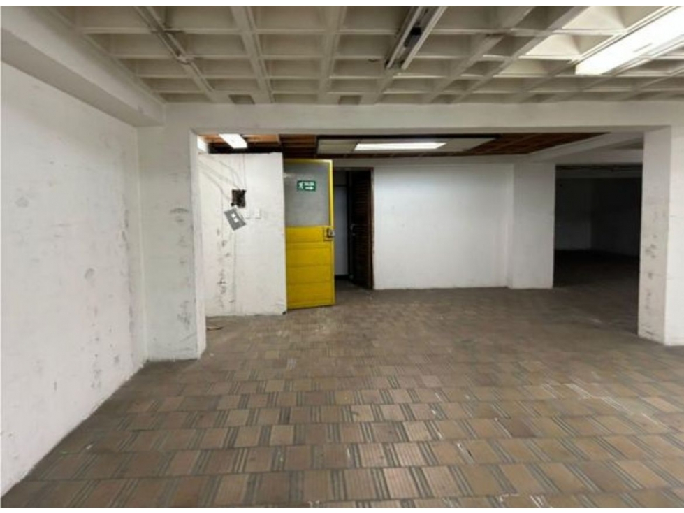 Jipijapa, Local Comercial en Renta, 420m2, 2 Ambientes - 3
