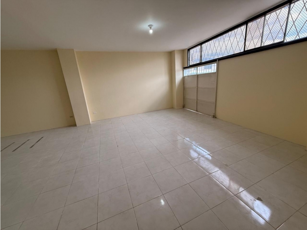 El Eden, Bodega,oficina en Renta, 360m2 - 4