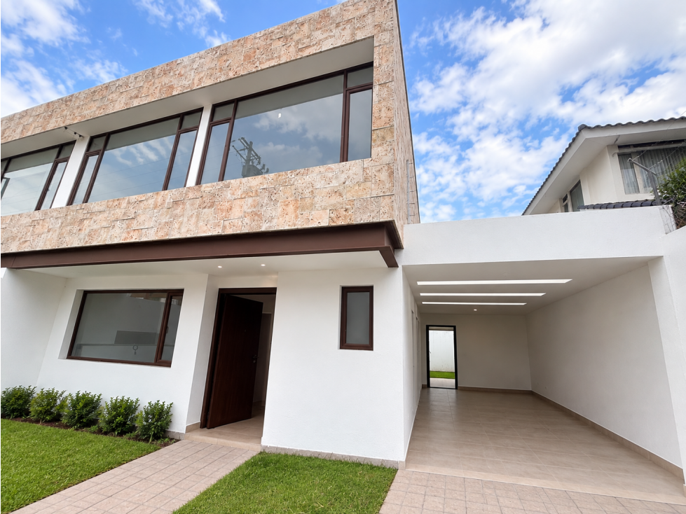 CUMBAYA VENDO CASA 250M2, 3 HABITACIONES, 2 PARQUEADEROS - 1