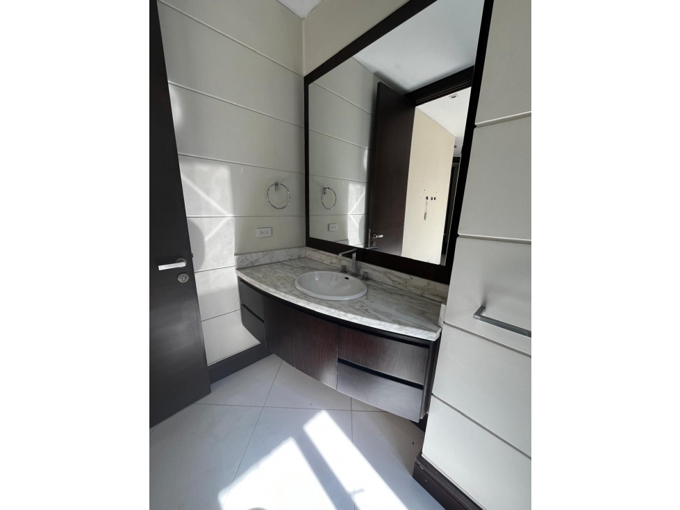 VENTA APARTAMENTO LA CABRERA OPORTUNIDAD DACION EN PAGO BACARIA — foto 4