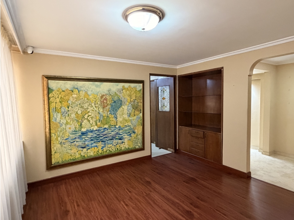La Carolina: apto de 3 alc+2,5 baños con terraza y mucho potencial — foto 4