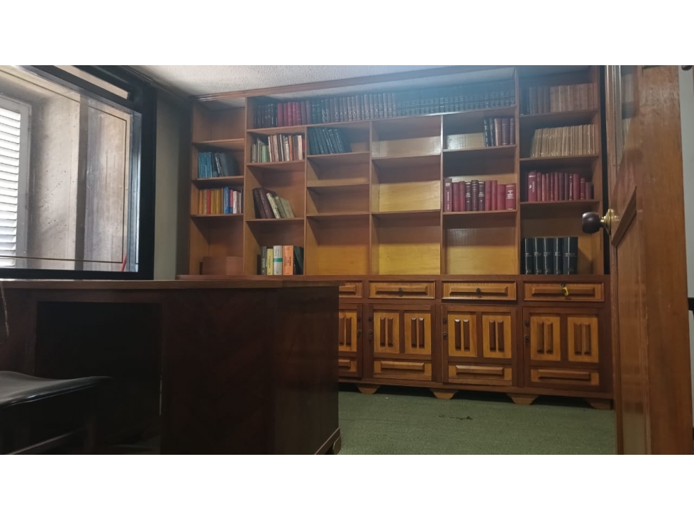 OFICINA EN VENTA EN CENTRO- MEDELLÍN — foto 4