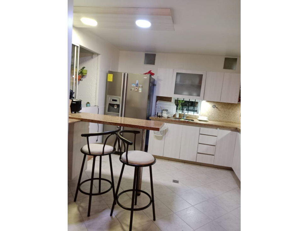 APARTAMENTO EN VENTA LA AMÉRICA — foto 2