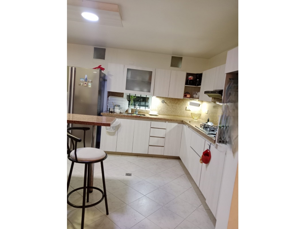APARTAMENTO EN VENTA LA AMÉRICA
