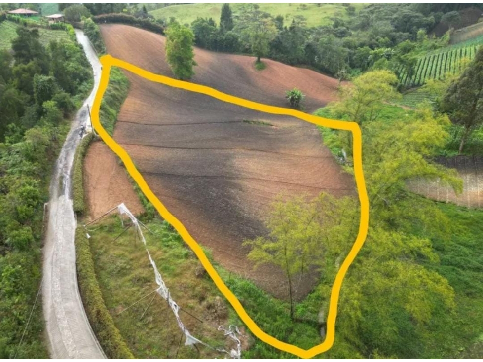 LOTE EN VENTA MARINILLA ANTIOQUIA SECTOR CASCAJO — foto 2