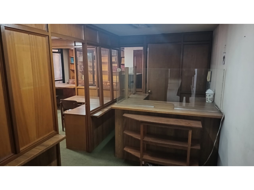 OFICINA EN VENTA EN CENTRO- MEDELLÍN