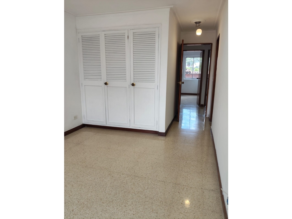 APARTAMENTO DUPLEX EN VENTA CONQUISTADORES - MEDELLIN — foto 5