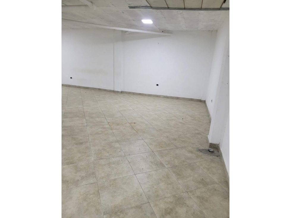 LOCAL EN VENTA GIRARDOTA ANTIOQUIA - 6