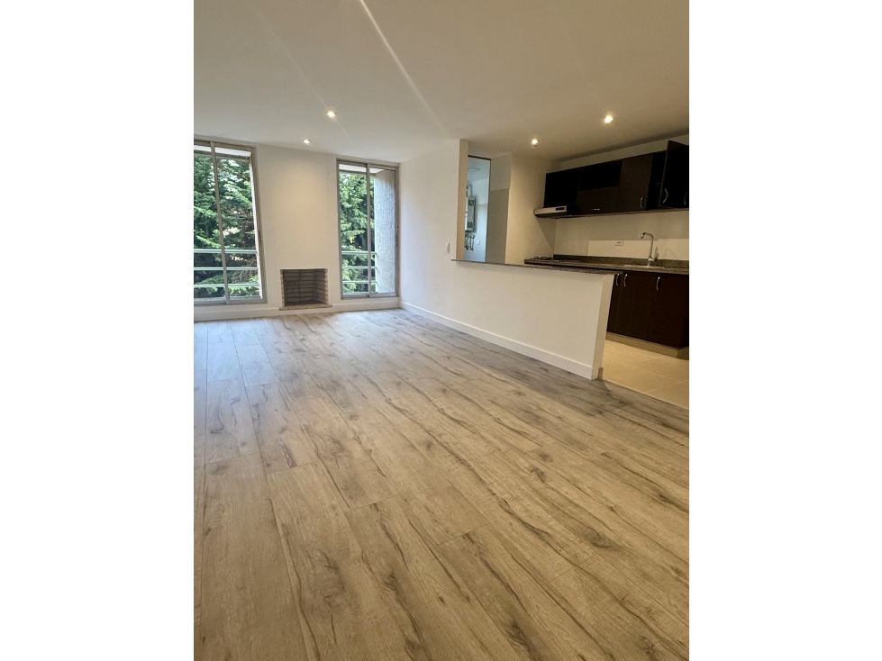 Vendo lindo apartamento Bella Suiza