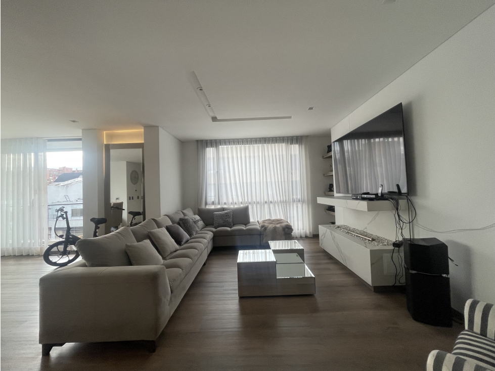 Arriendo apartamento moderno en La Carolina 170mt — foto 2