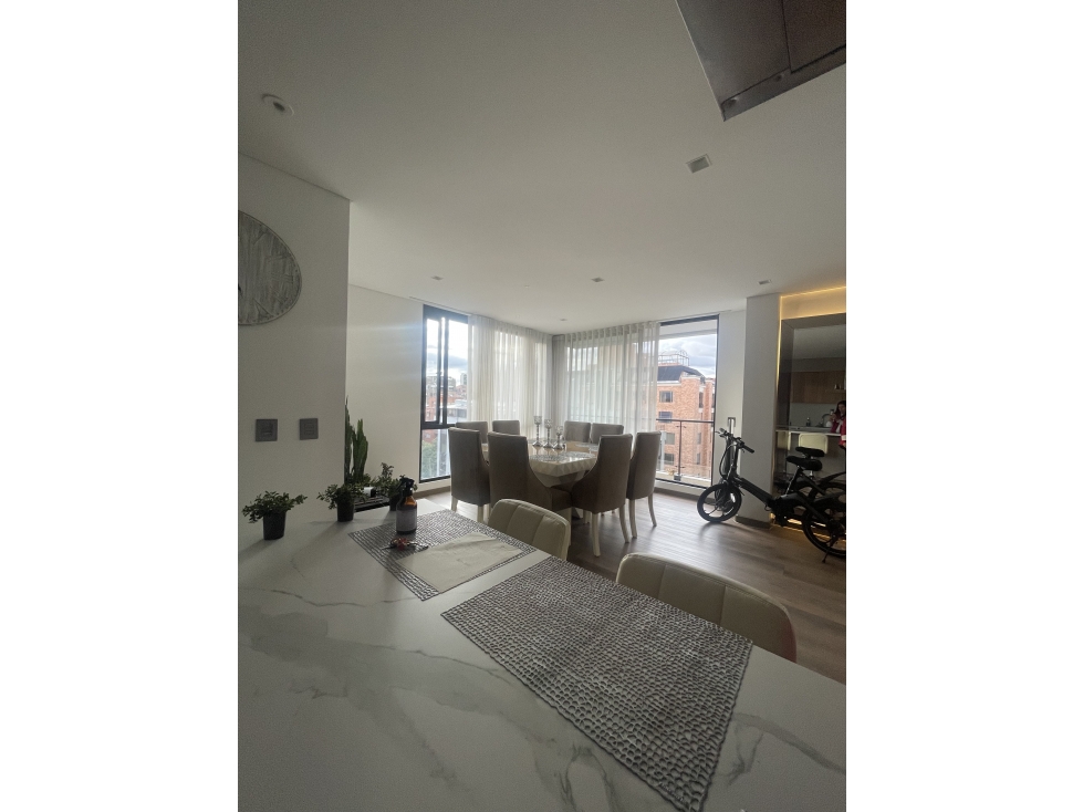 Arriendo apartamento moderno en La Carolina 170mt — foto 3