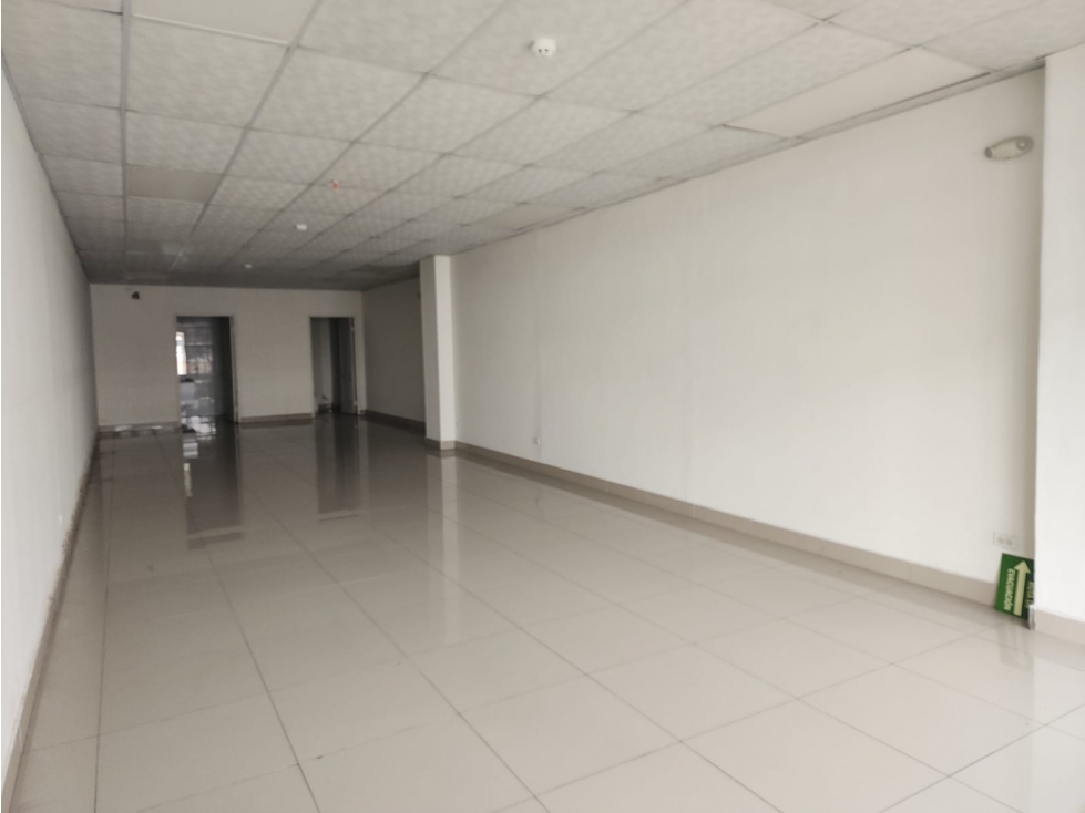 ALQUILER DE LOCALES COMERCIALES EN VÍA CENTENARIO T5 LGAC1-0625 — foto 3