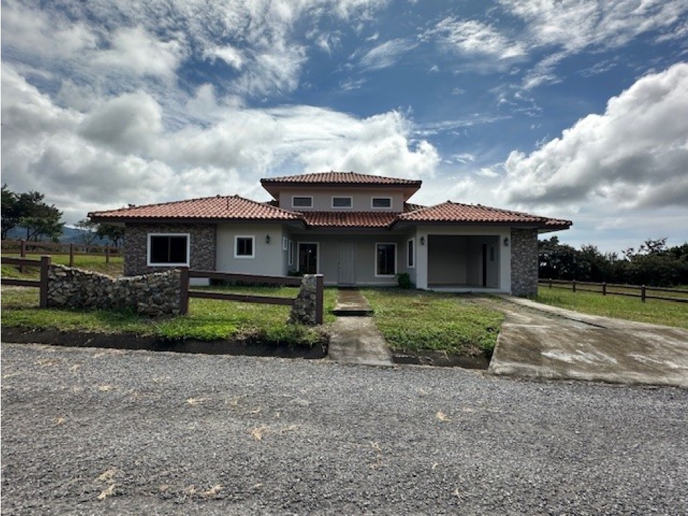 VENTA DE CASAS BOQUETE COUNTRY CLUB (T10) PCNV5-0726