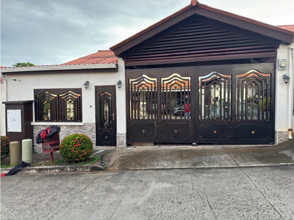 VENTA DE CASA EN PANAMA OESTE (T9) PSLVC5-0126