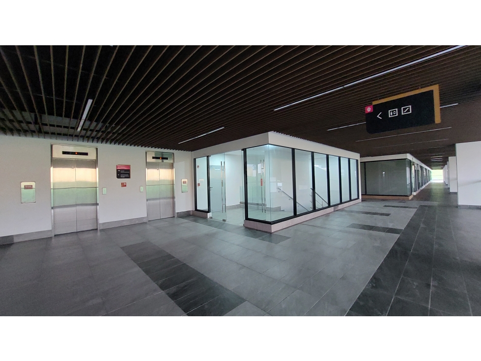 ALQUILER DE LOCALES GREENWOOD PLAZA (T5) PNVC5-0926 — foto 5