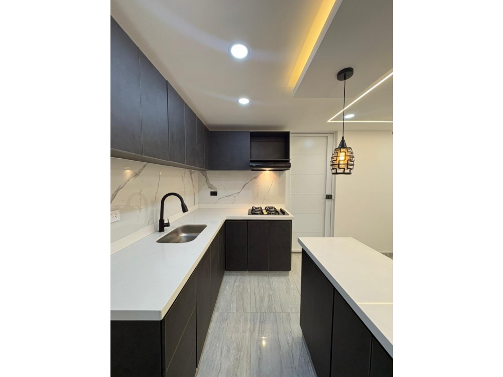 APARTAMENTO EN ARRIENDO EN BELLO NIQUIA UNIDAD ENTRE CERROS