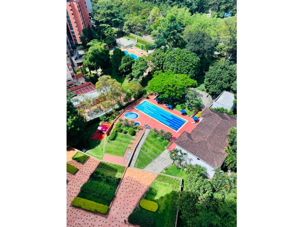 APARTAMENTO EN ARRIENDO EN EL POBLADO MEDELLIN - SECTOR SAO PAULO — foto 4