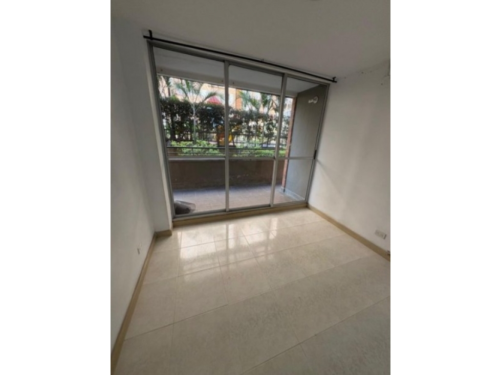 VENTA DE APARTAMENTO EN LA UNIDAD RESIDENCIAL LA VIDA ES BELLA — foto 3