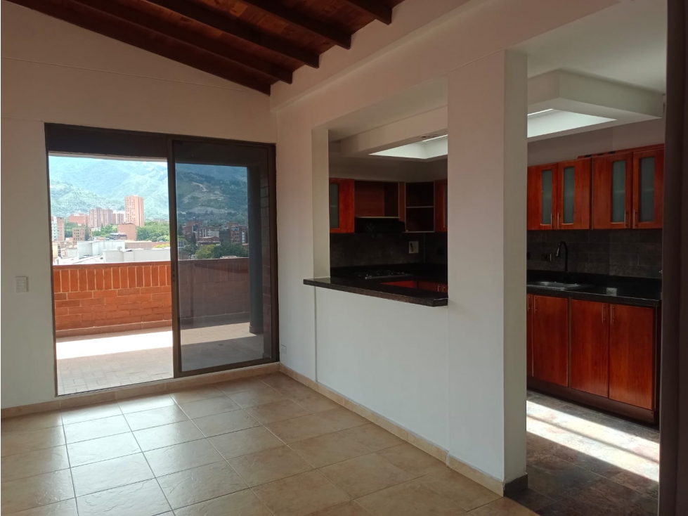 PENTHOUS EN ARRIENDO EN LAURELES - EDIFICIO VERDEZZA — foto 4