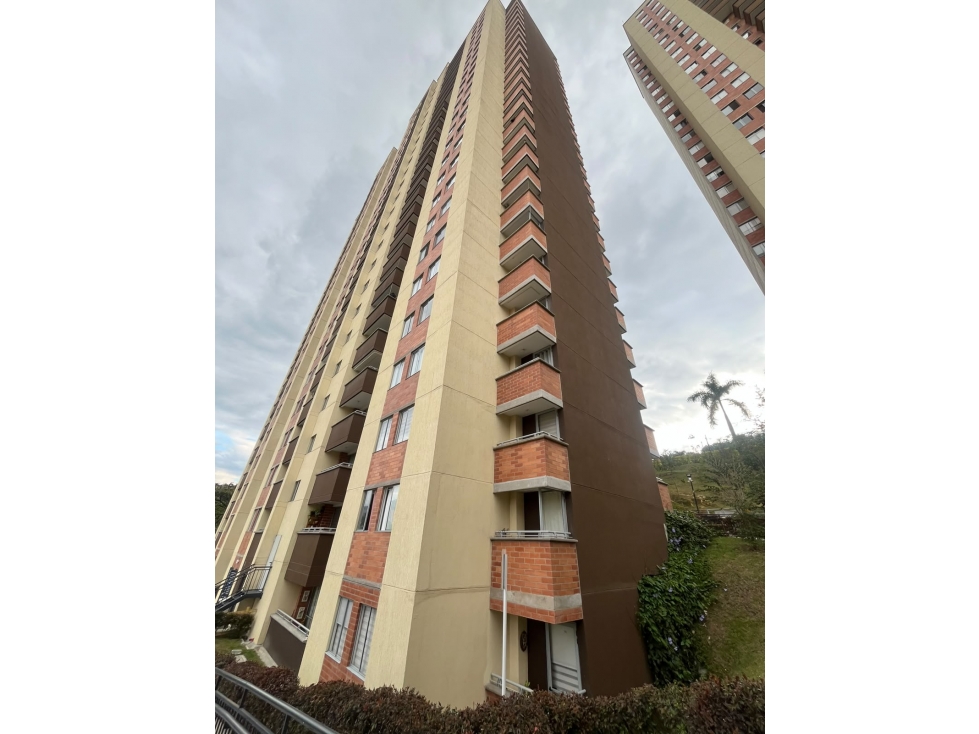 APARTAMENTO EN ARRIENDO EN CABAÑAS BELLO UNIDAD CAMINO DEL VIENTO — foto 4