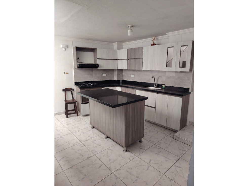 Venta de apartamento Bello el Central 3 niveles