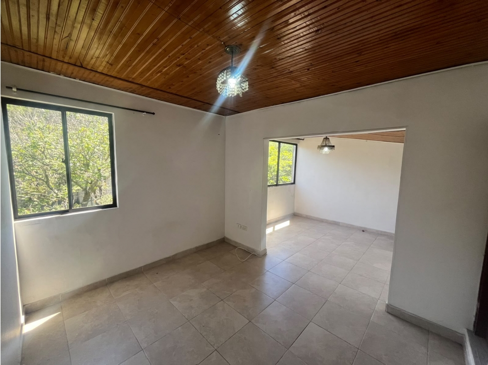 APARTAESTUDIO EN ARRIENDO EN NIQUIA BELLO - CERCA ESTACION NIQUIA