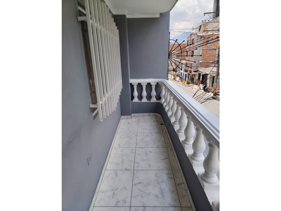 Venta de apartamento Bello el Central 3 niveles — foto 3