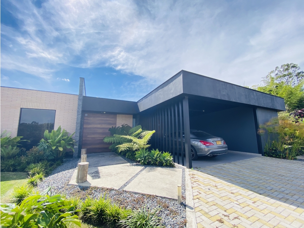 Exclusiva casa campestre para la venta en parcelación en Llanogrande! — foto 4