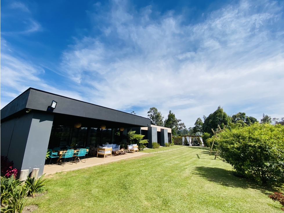 Exclusiva casa campestre para la venta en parcelación en Llanogrande! — foto 2