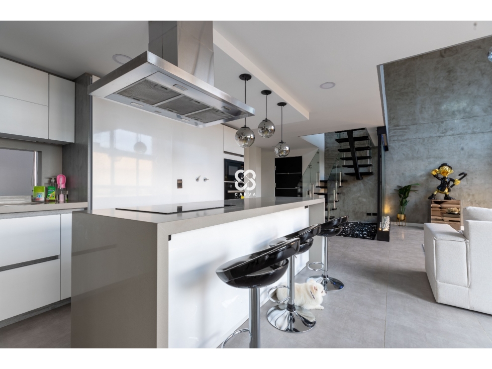 Venta de Penthouse amoblado en el Poblado la Frontera