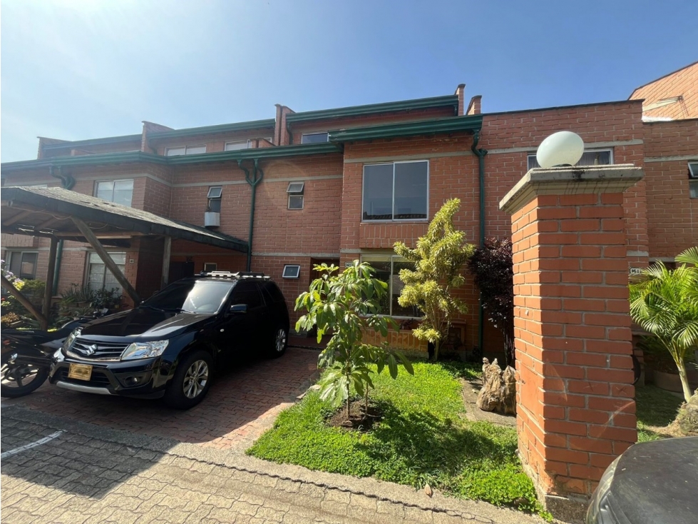 Venta de casa en Belén la Mota