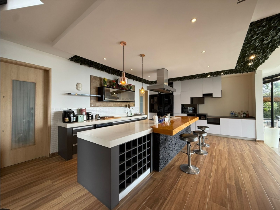 Venta de casa en las Palmas Medellín — foto 6