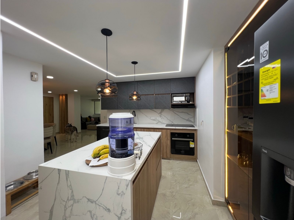 Venta de Apartamento en el poblado, cerca del centro comercial Oviedo — foto 3