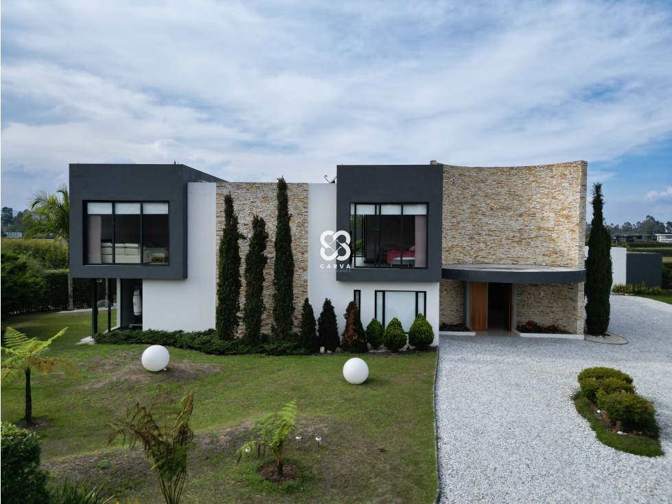 Venta de casa en Llanogrande