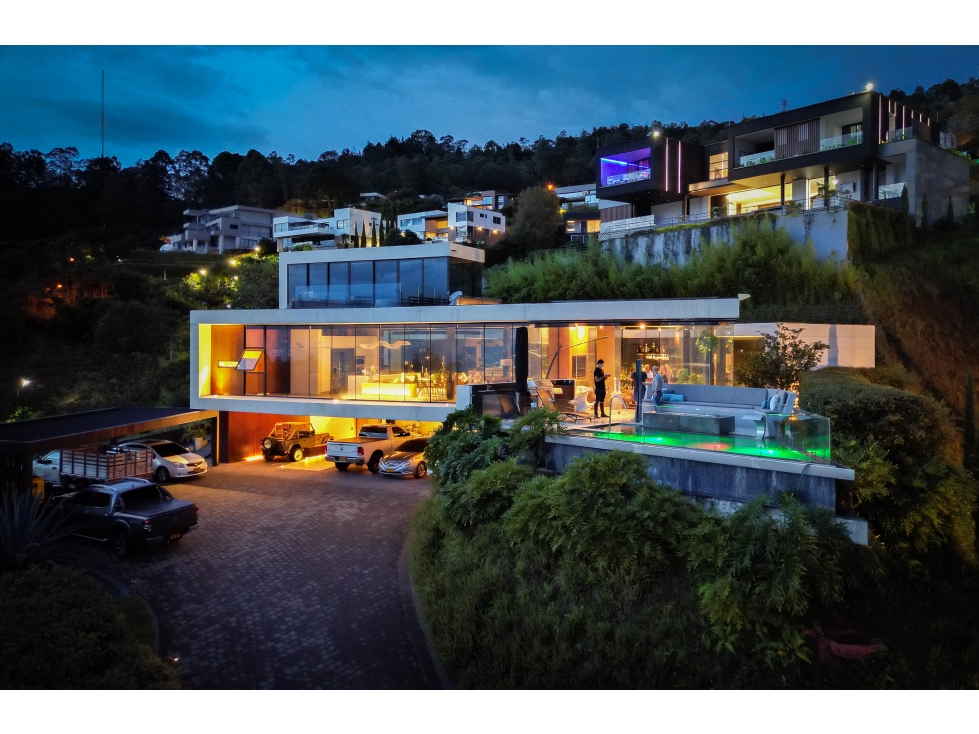 Casa En Venta En Las Palmas, Medellin