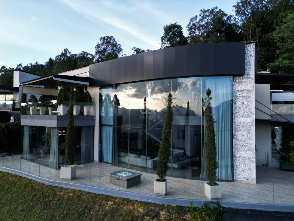 Venta de casa las Palmas Medellin — foto 2