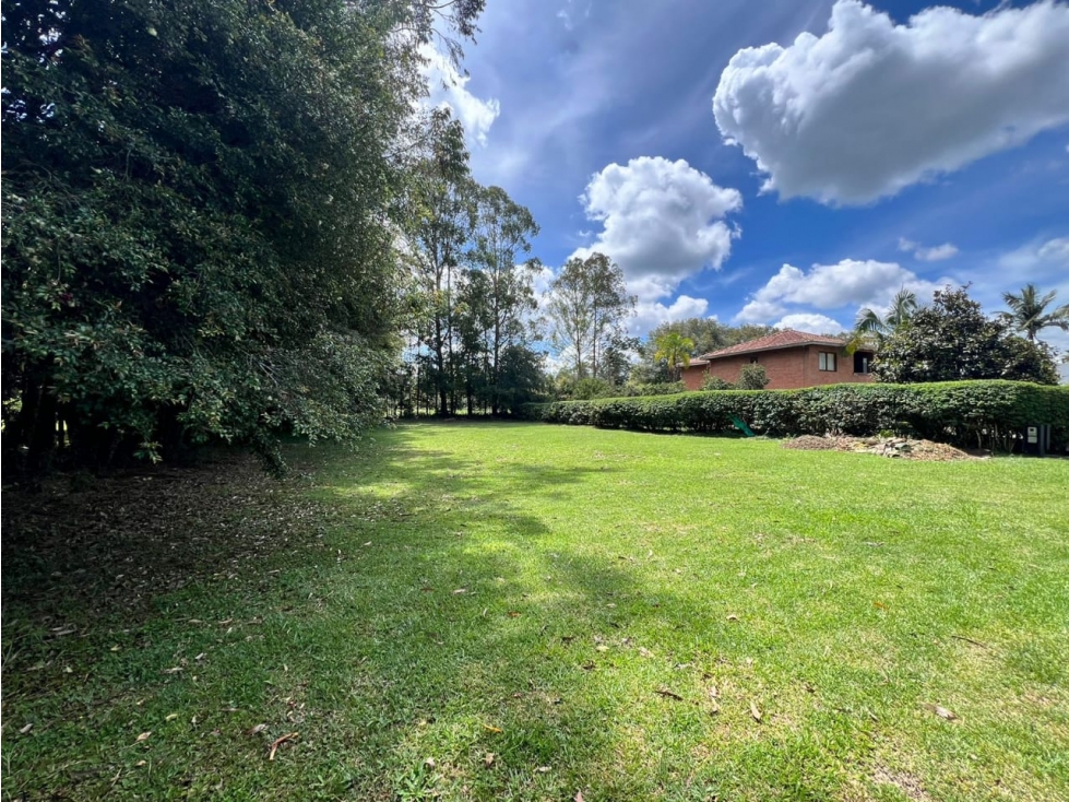 Venta de lote en Llanogrande