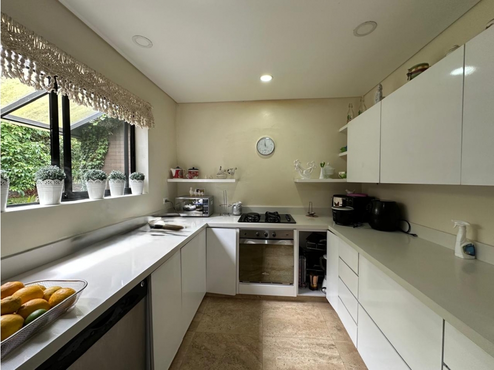 Venta de casa en las Palmas Medellin — foto 4