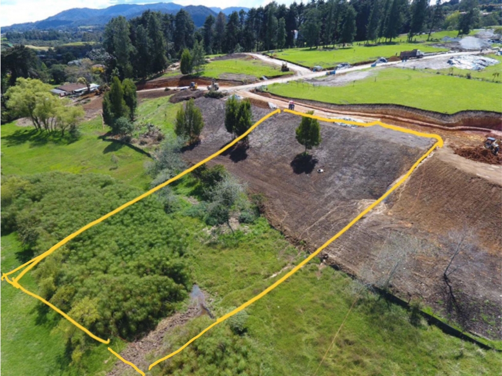Venta de lote Alto de las Palmas — foto 3