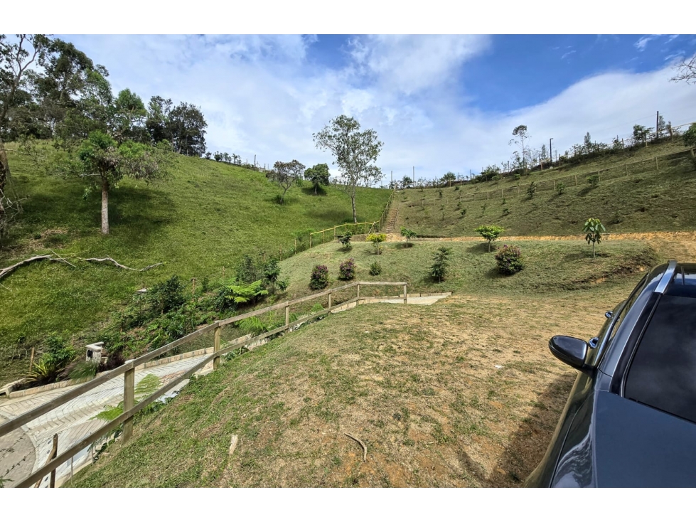 VENTA DE LOTE EN GUARNE — foto 2