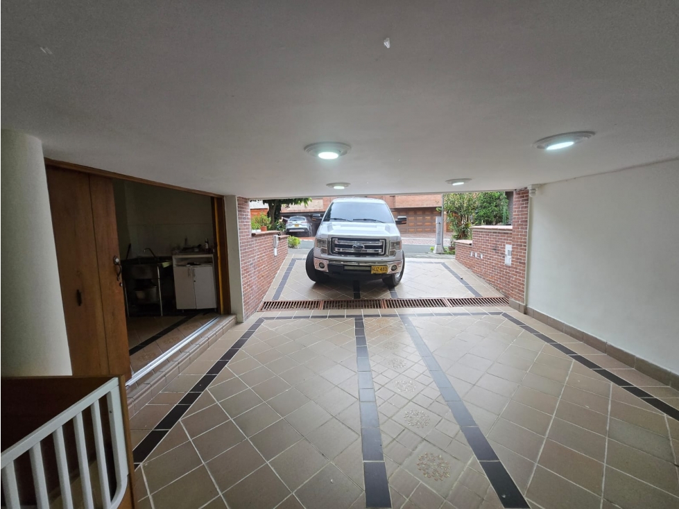 Venta de casa en Sabaneta Loma De San Jose — foto 3