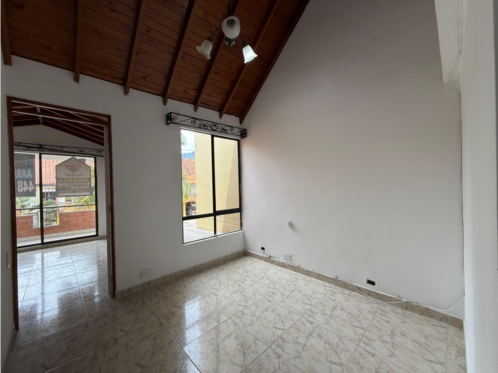 Venta de casa Envigado el Dorado — foto 3
