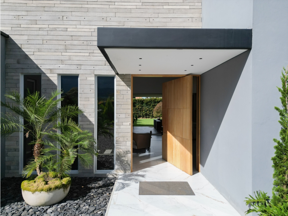 Venta de casa en Llanogrande de un solo nivel para estrenar — foto 5