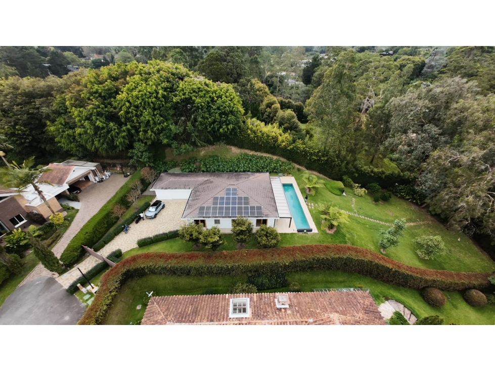 Venta de casa en Llanogrande sector el Tablazo