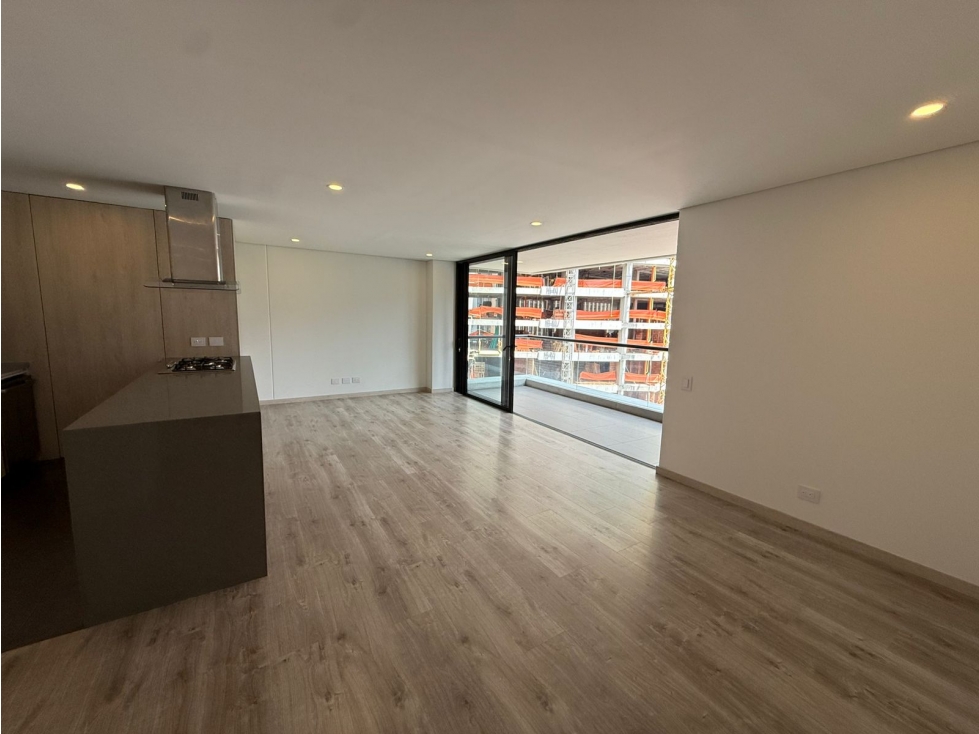 VENTA DE APARTAMENTO EN ALTOS DEL POBLADO - 2