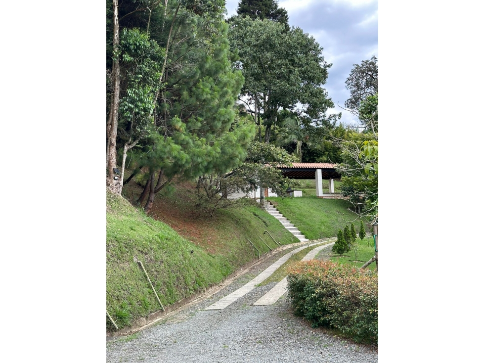 Venta de casa campestre en la Estrella Vereda Tablaza - 5