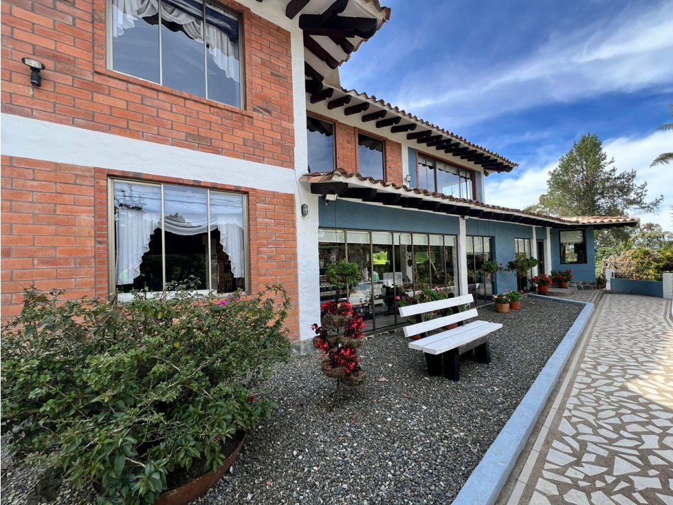 Venta de casa independiente Envigado Loma del Escobero — foto 5