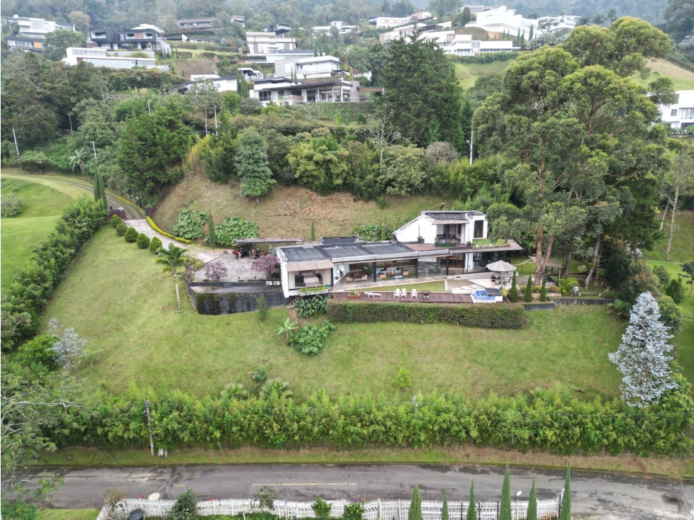 Venta de casa en las Palmas Medellín — foto 4