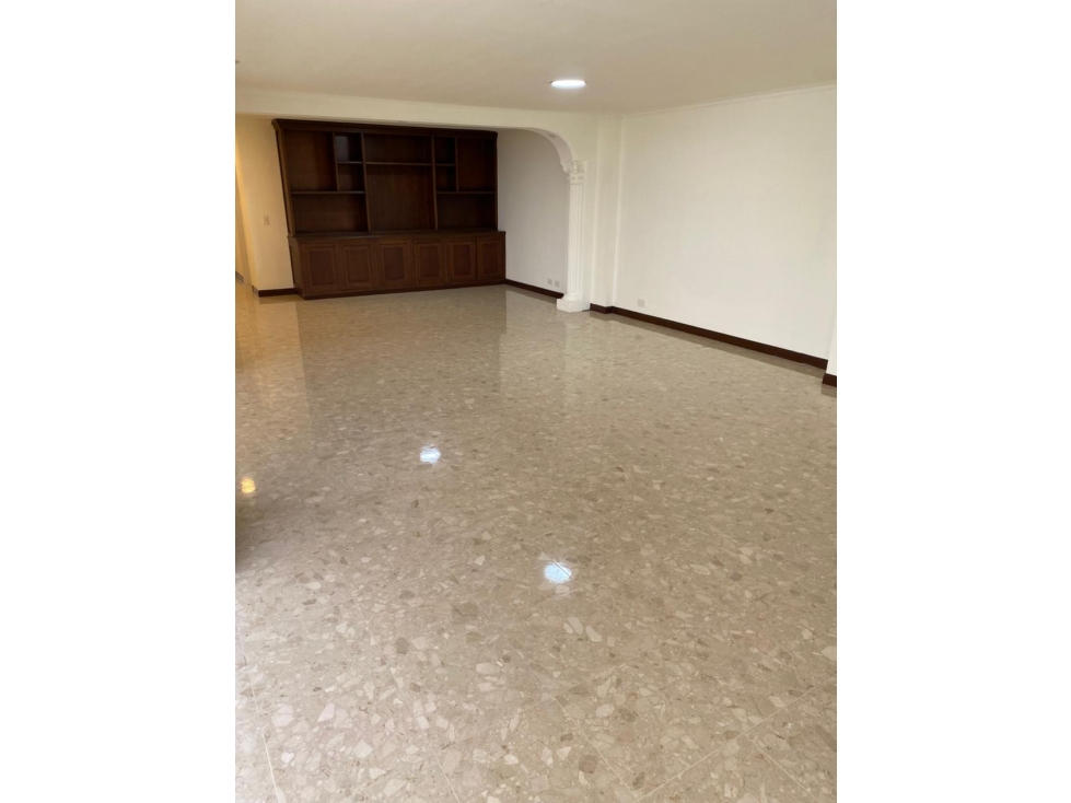 VENTA DE APARTAMENTO EN POBLADO ALEJANDRIA — foto 3